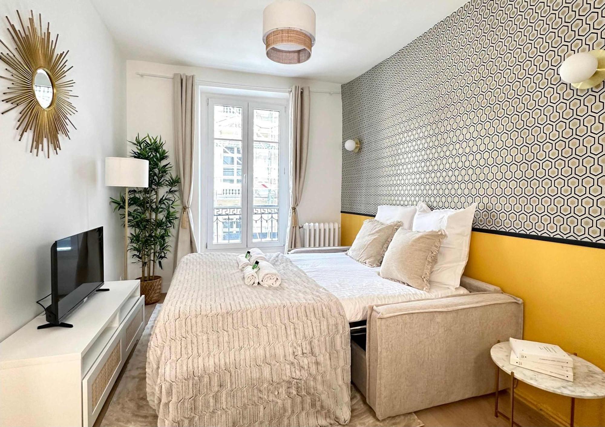 Welcoming Studio Near Opera Париж Экстерьер фото